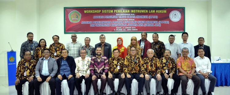 Fakultas Hukum Menjadi Tuan Rumah Penyelenggaraan Workshop Instrumen Penilaian
